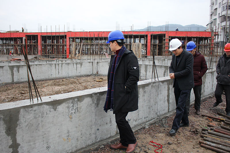 提前應(yīng)對(duì)雨雪天，排查隱患保安全