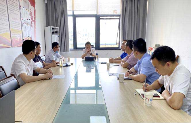 區(qū)國投集團(tuán)召開菜市場納統(tǒng)工作推進(jìn)會(huì)