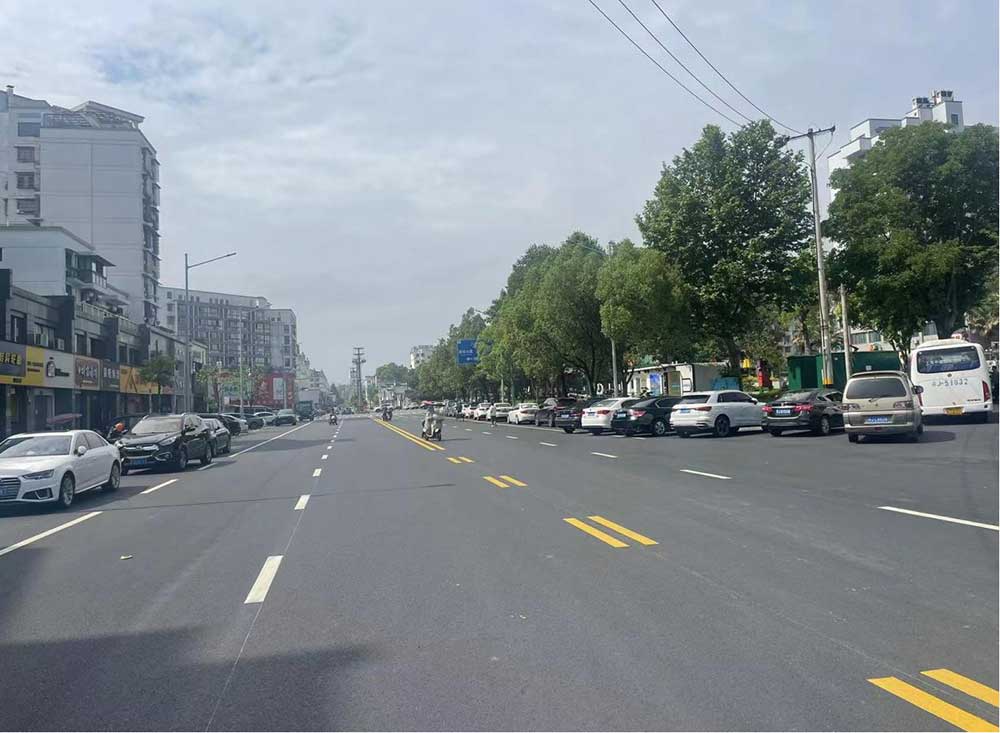 完善基礎(chǔ)設(shè)施提升改造，確保人民群眾出行安全