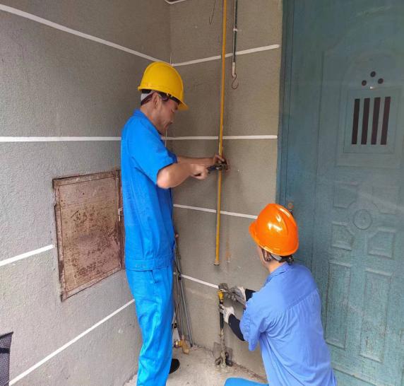 “三落兩?！惫泊偃?xì)夤艿栏脑熘脫Q工作安全平穩(wěn)有序