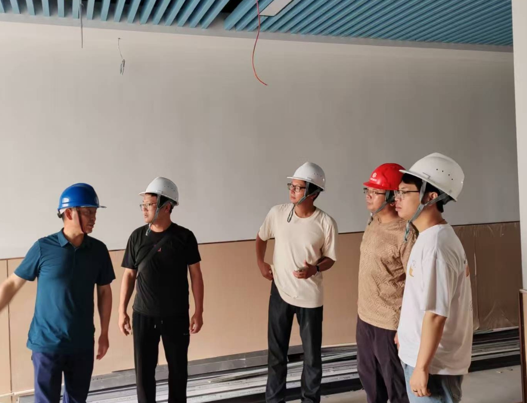 百鳥(niǎo)亭幼兒園建設(shè)項(xiàng)目組織開(kāi)展2025年安全生產(chǎn)月隱患排查工作